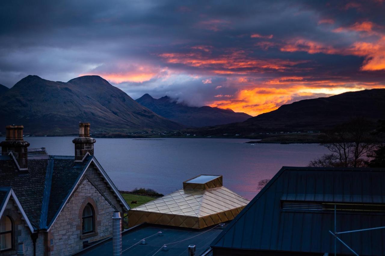 Isle Of Raasay Distillery Hotel Exterior photo