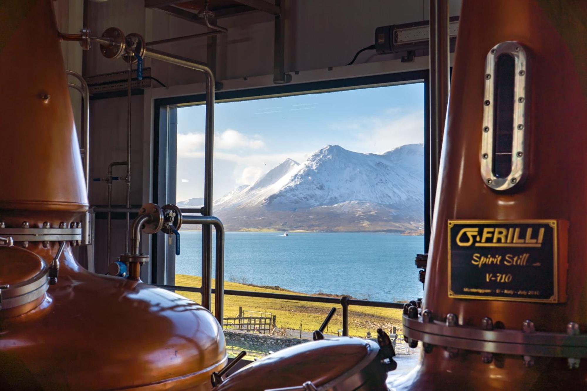 Isle Of Raasay Distillery Hotel Exterior photo