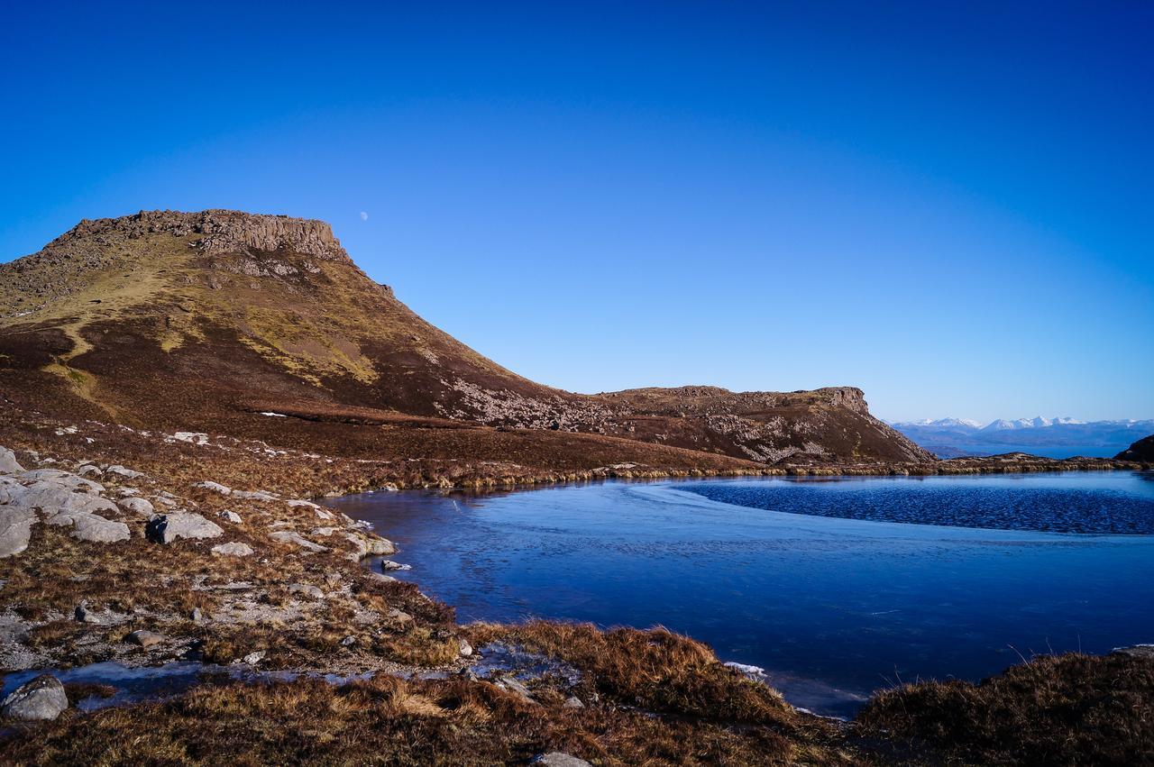 Isle Of Raasay Distillery Hotel Exterior photo